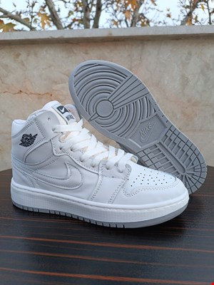 جردن ساقدار سفید سایز 38 تا 41